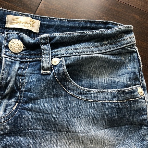 SEVEN7 Jean shorts. Distressed. EUC!! - Picture 3 of 5